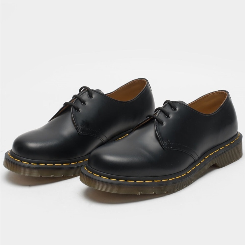 Dr. Martens Leather Shoe 1461